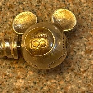 Genuine Pandora disney 100 anniversary Mickey Mouse clasp bracelet 925 ALE